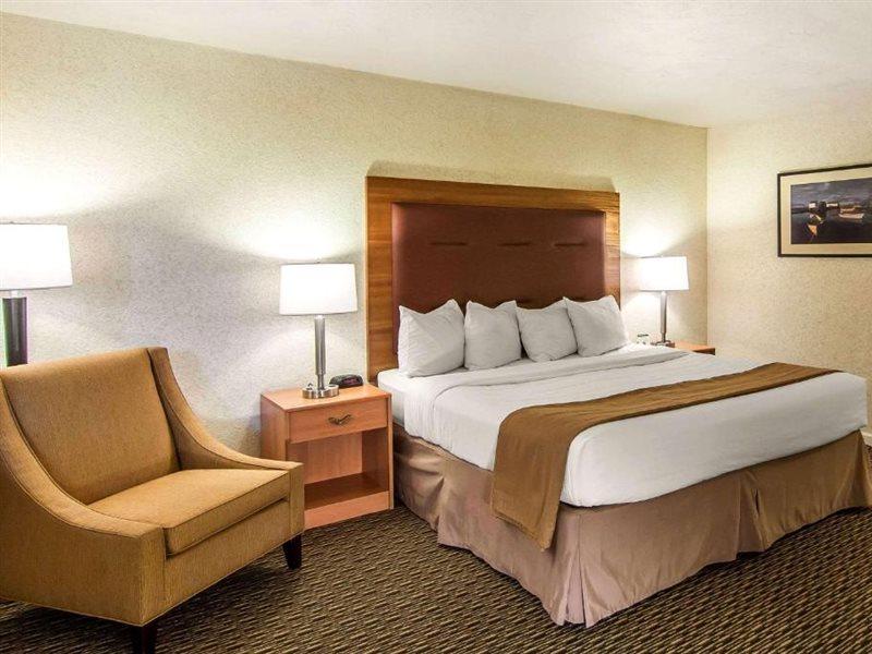 Quality Inn & Suites At Coos Bay Норт-Бенд Екстер'єр фото