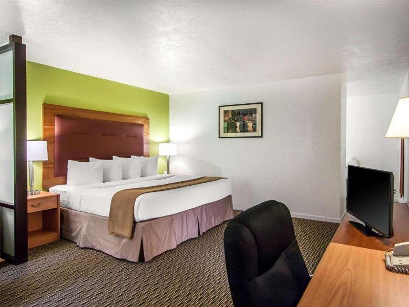 Quality Inn & Suites At Coos Bay Норт-Бенд Екстер'єр фото