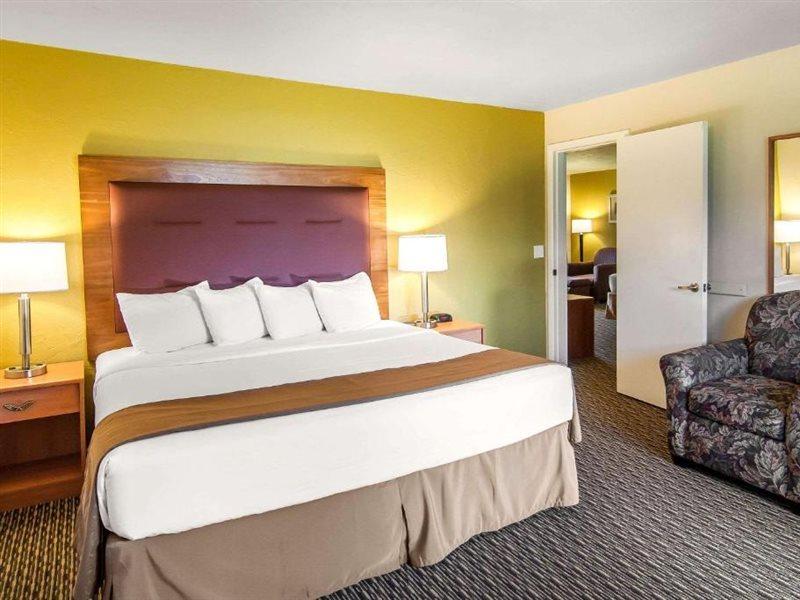 Quality Inn & Suites At Coos Bay Норт-Бенд Екстер'єр фото