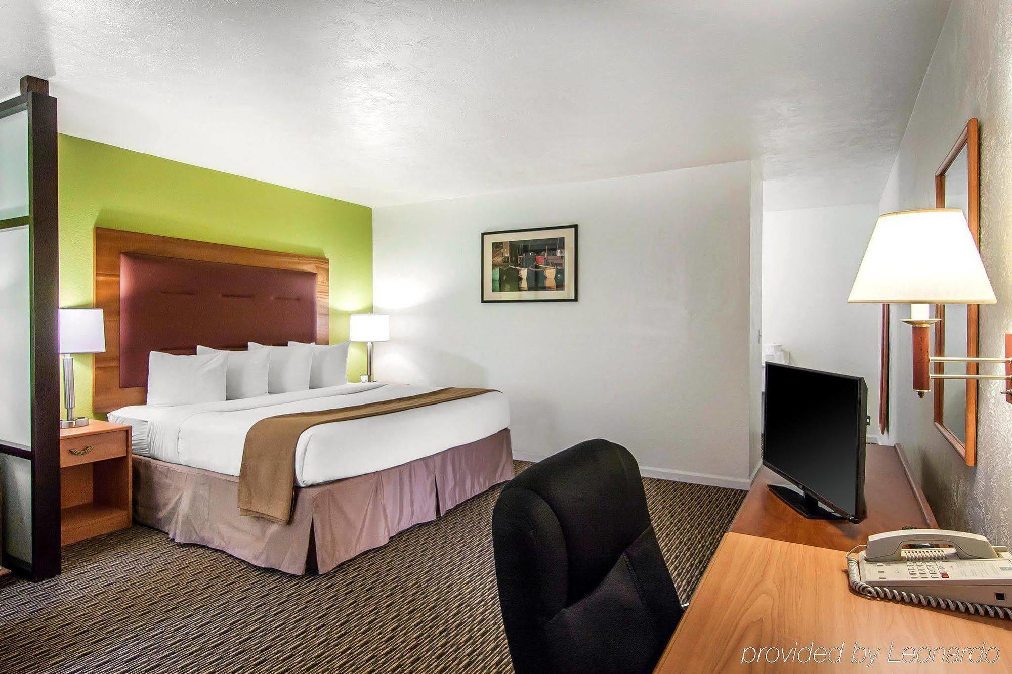 Quality Inn & Suites At Coos Bay Норт-Бенд Екстер'єр фото