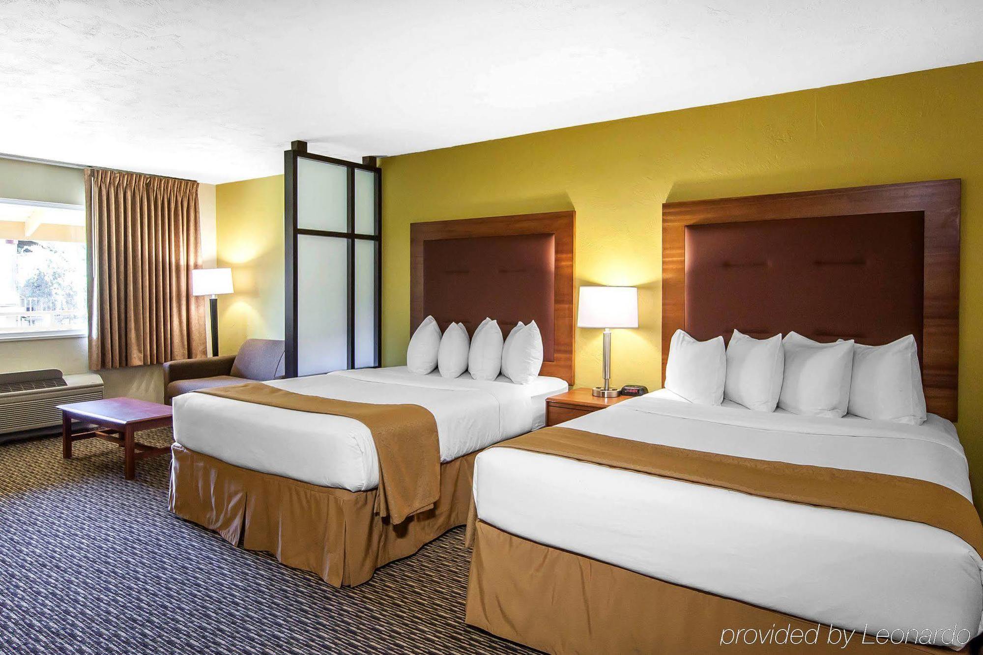 Quality Inn & Suites At Coos Bay Норт-Бенд Екстер'єр фото
